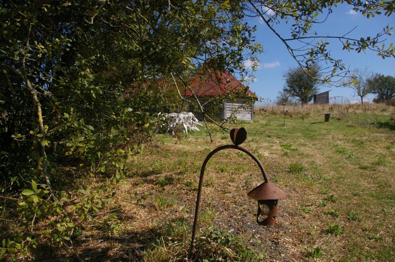 Saint-Aubin-de-Lanquais Village Privatise De Cabanes Insolites D'Ananda Ma المظهر الخارجي الصورة